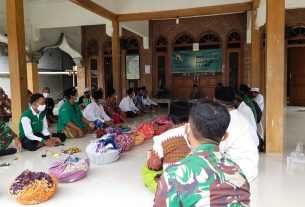Tingkatkan Keakraban, Satgas TMMD Kodim Bojonegoro Hadiri Harlah NU