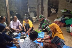 Dengan Masakan Ibu Ibu Menambah Semangat Kerja di Lapangan