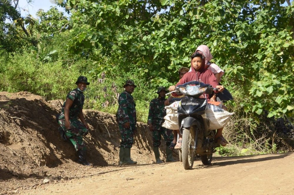 Nikmatnya Jalan Produk TMMD ke-111 Kodim 1407 Bone yang Sudah Bagus