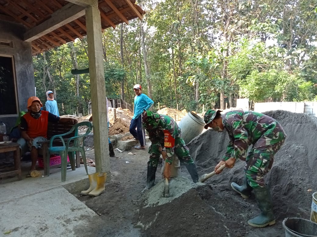 Satgas TMMD 111 Kodim 0718/Pati Datangkan Pasir Muntilan Agar Kwalitas Bangunan Lebih Kokoh