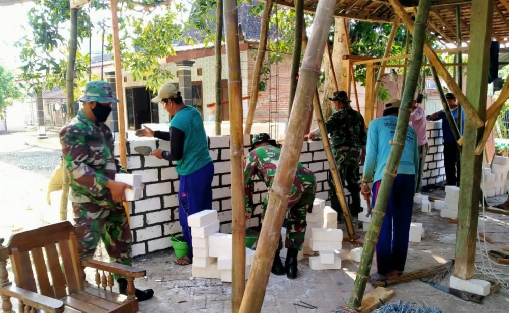 Satgas TMMD Reg.111 Kodim Pati Hari Minggu Tetap Bekerja Untuk Kejar Target