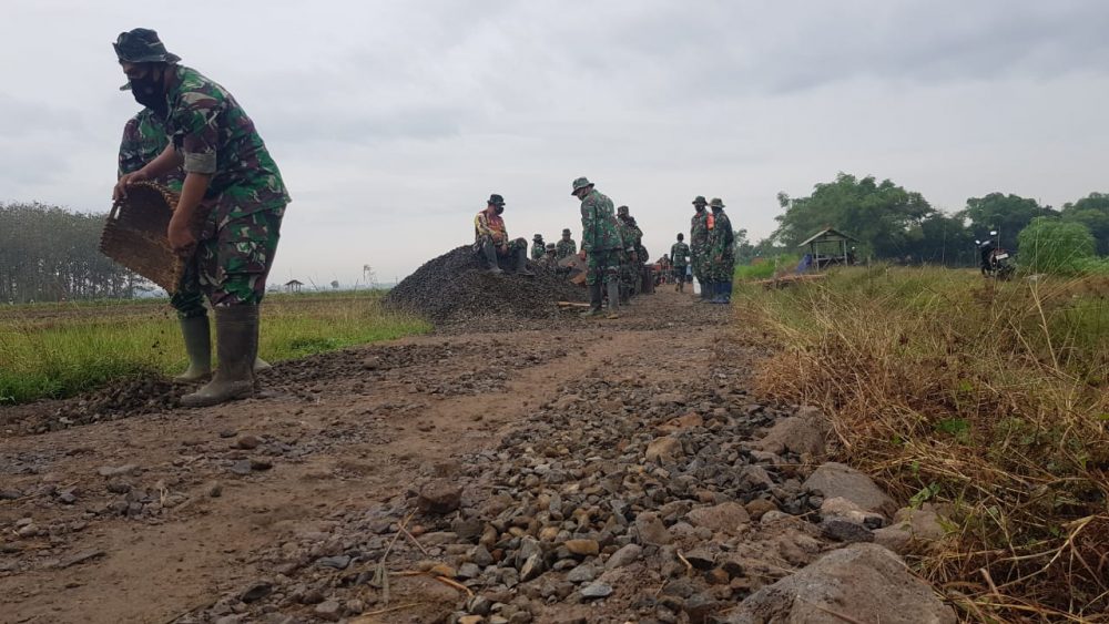 TMMD Ke-111 Kodim Pati Kerahkan Satgas TMMD Guna Maksimalkan Pekerjaan