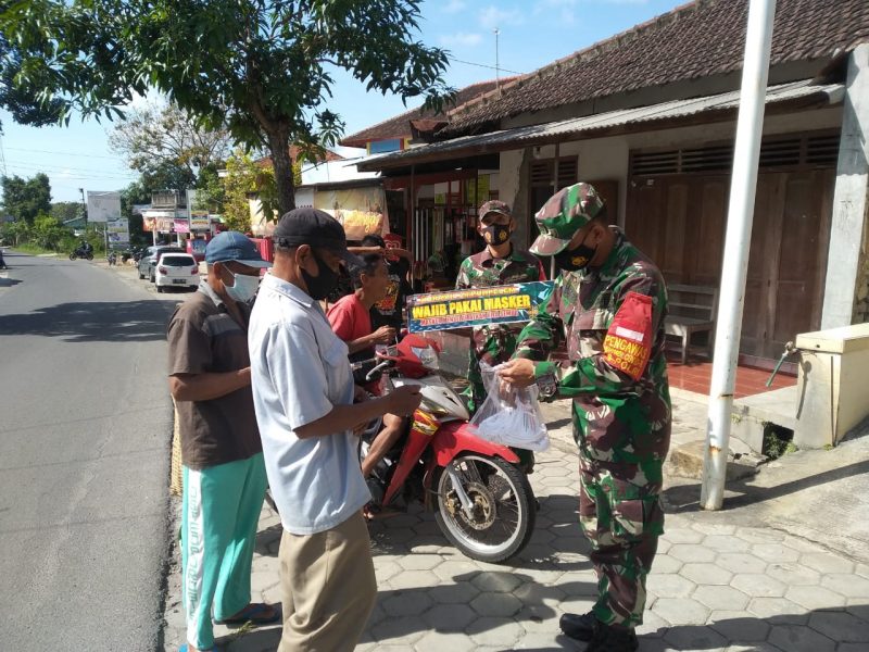 Personil Koramil Puhpelem Gelar Operasi Yustisi Cegah Penularan Covid 19