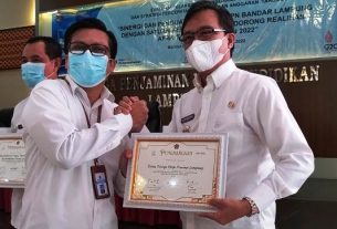 Pemerintah Provinsi Lampung Raih Penghargaan Kinerja Pelaksanaan Anggaran Tahun 2021