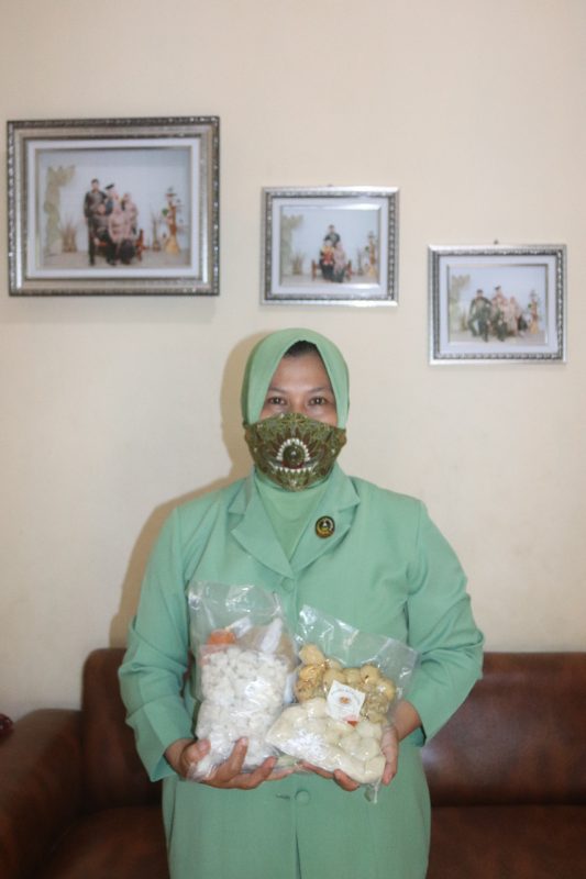 Dengan Tekad dan Niat Yang Tulus, Ny. Nuraini Jaya Lita Sukses Berbisnis Pempek