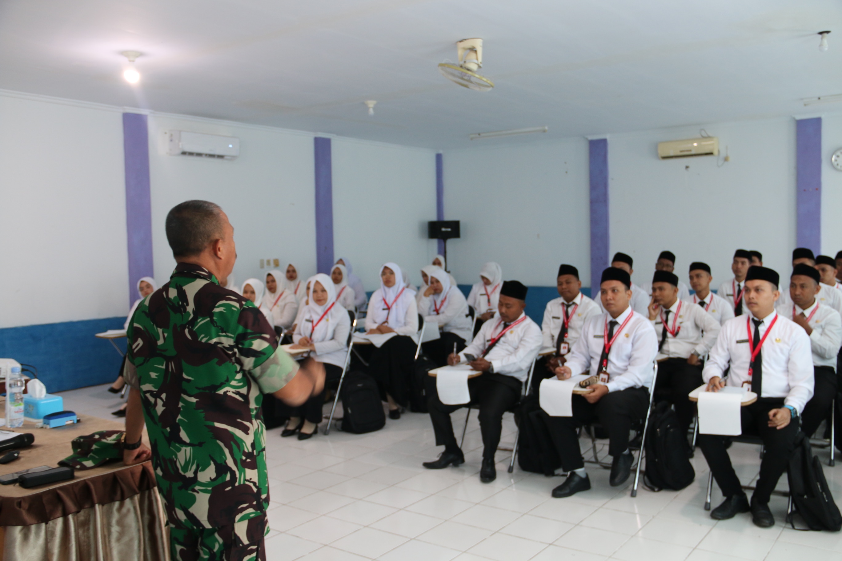 CPNS Aceh Barat Dibekali Wasbang Dan Nilai - Nilai Bela Negara Oleh Kasdim 0105/Abar