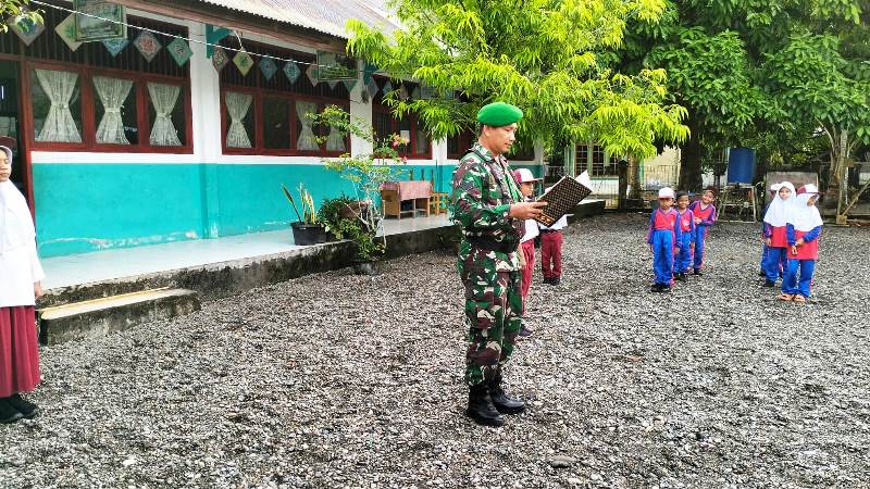 Jadi Irup Di SDN Alue Tampak, Serka Saferi Pasaribu Berikan Secercah Pencerahan Kepada Para Pelajar