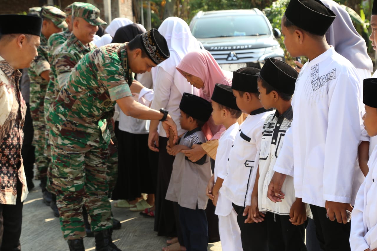 Peduli, Dandim Cilacap Sambangi Rumah Yatim Bengawan Al Kautsar