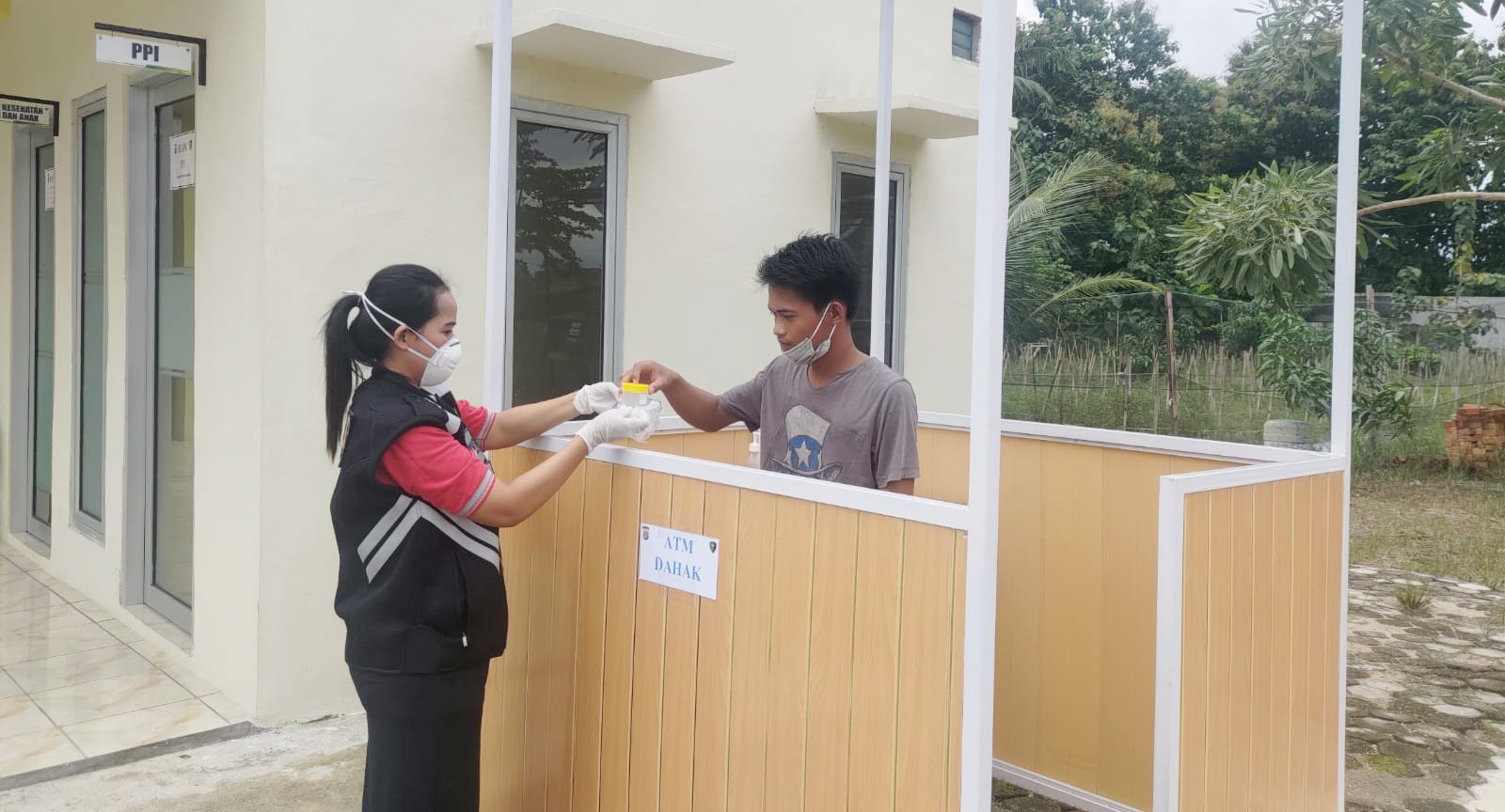 Terobosan Kreatif Polres Tulang Bawang, AKBP James: ATM Dahak Gratis Pertama Kali di Polda Lampung