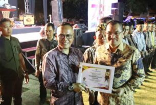 Hut Bhayangkara ke-78, Kapolres Lampung Utara Terima Penghargaan
