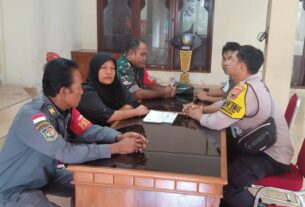 Peran Aktif Babinsa Joyotakan Bersama Bhabinkamtibmas Dalam Menyelesaikan Masalah di Wilayah Binaan