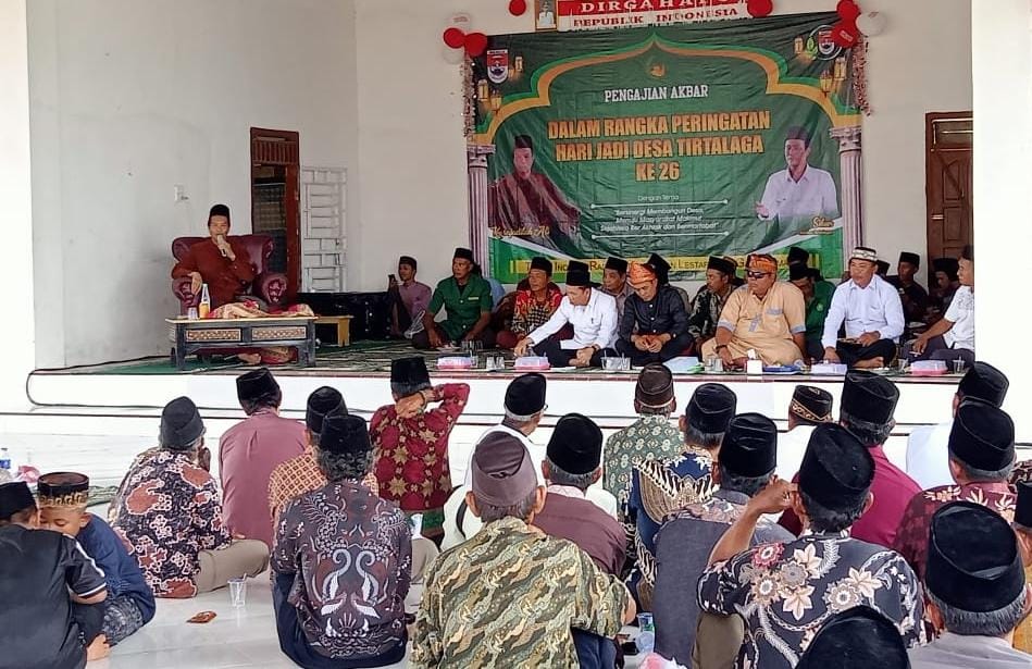 Peringati HUT ke 26 Tahun, Pemdes Tirtalaga Gelar Pengajian dan Doa Bersama