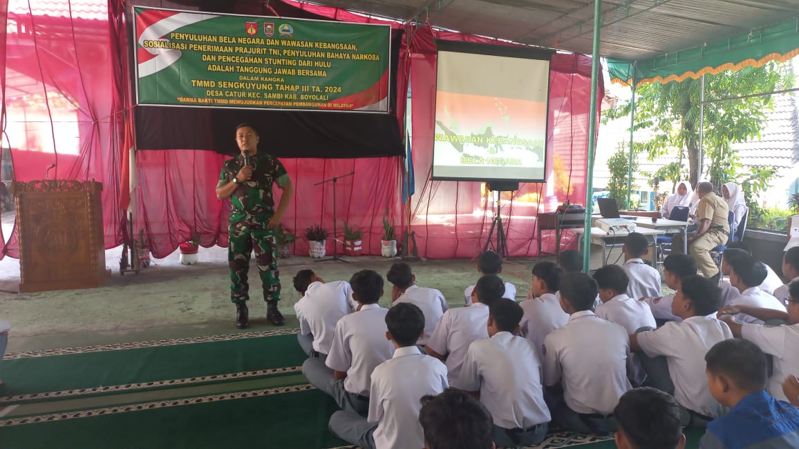 Satgas TMMD Sosialisasikan Penerimaan Calon TNI AD Di Desa Catur