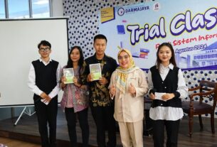 Trial Class Program Studi Sistem Informasi IIB Darmajaya: Mempersiapkan Mahasiswa Hadapi Tren Teknologi Masa Depan