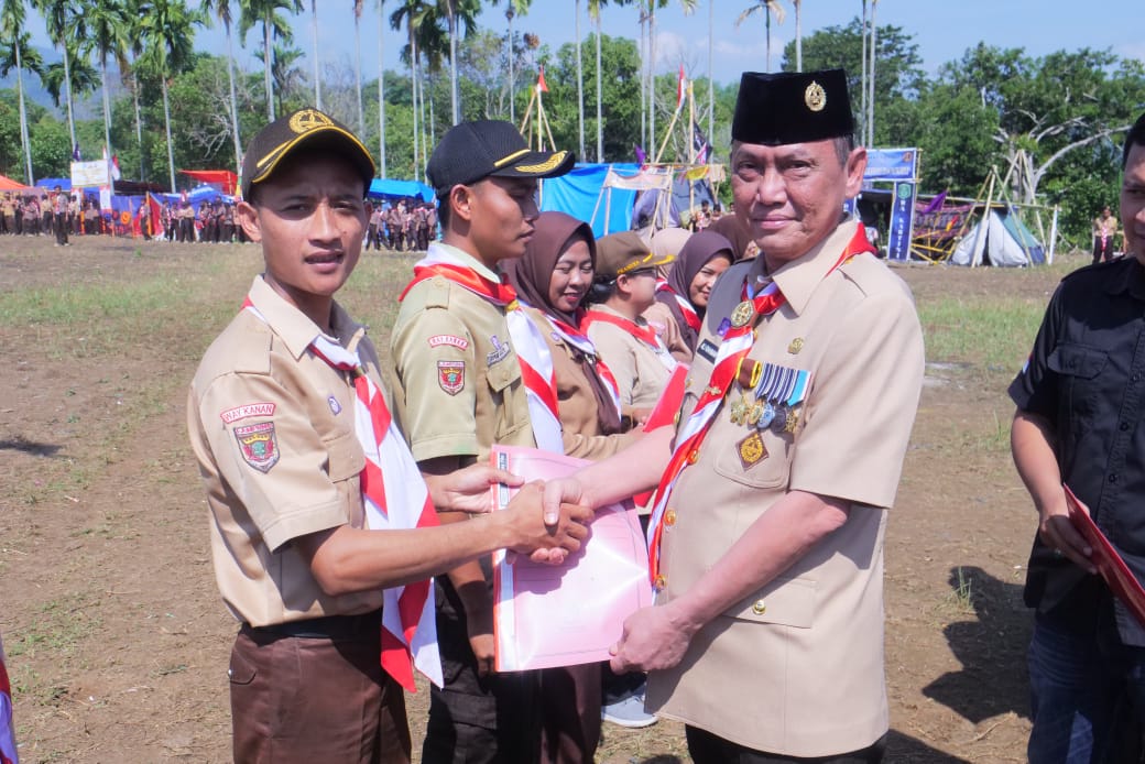 Wakil Bupati Way Kanan Memimpin upacara peringatan Hari Pramuka ke-63