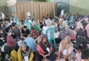KPU Lampura mulaj Pelipatan Surat Suara