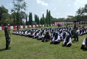 Babinsa Berikan Latihan Wawasan Kebangsaan, Bangun Jiwa Nasionalis Siswa SMK N I Kedawung