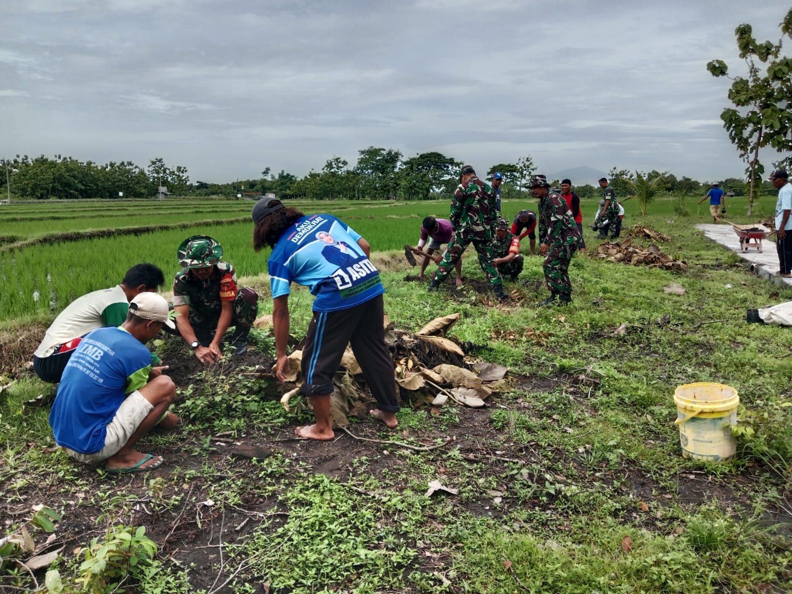 Penanaman Pohon Sukun Upaya Koramil Karangmalang Mendukung Penghijauan