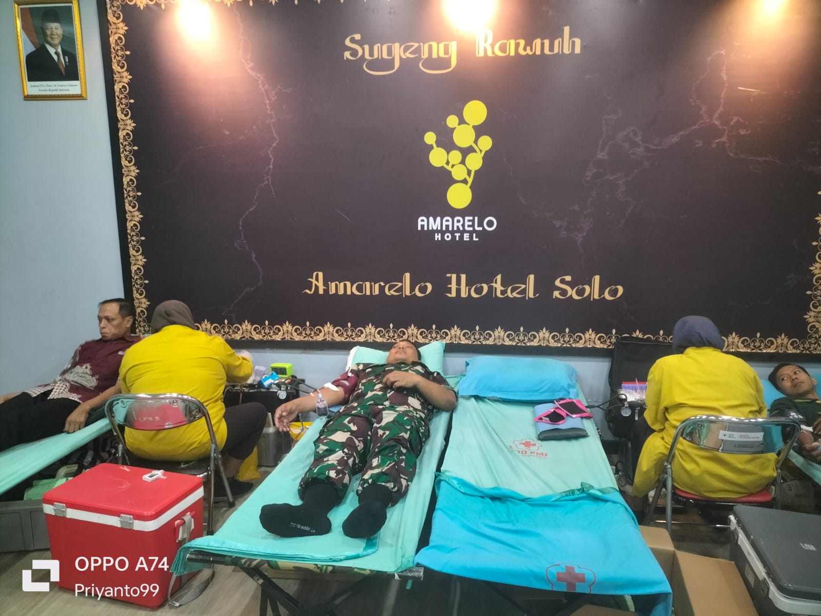 Danramil 03/Serengan dan Babinsa Jayengan Ikut Berkontribusi  Donor Darah