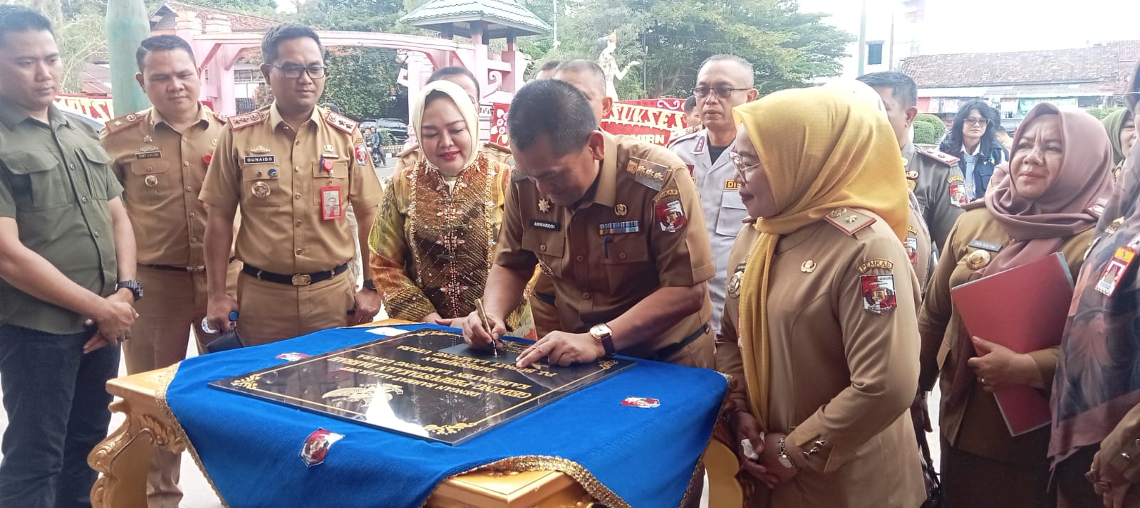 Pj Bupati Lampura resmikan Kantor Perpustakaan Baru