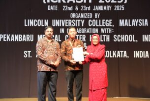 Dosen dari Kota Solo Berhasil Mendapatkan Penghargaan “The Best Papper Presenter Award” di Malaysia