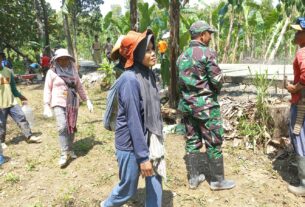 Srikandi Kalinanas Turut Berperan Penting Dalam TMMD