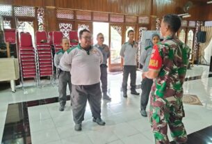 Tingkatkan kedisiplinan Dan Loyalitas, Babinsa Sriwedari Laksanakan Pembinaan Linmas